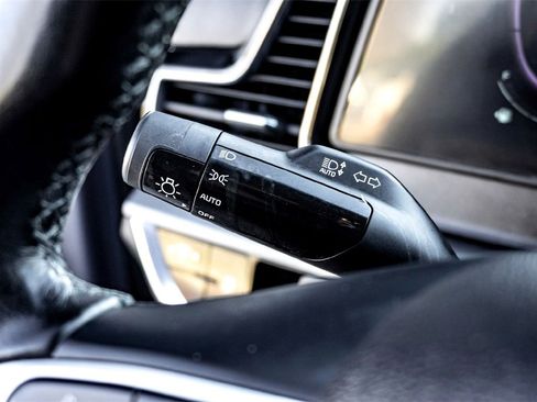 Used 2023 Kia Sportage EX image 19