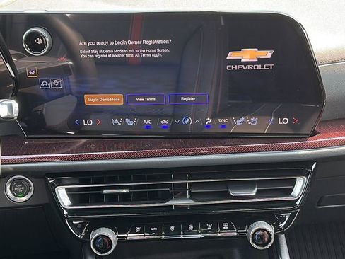 New 2026 Chevrolet Traverse RS w/ LPO, Floor Liner Package image 18