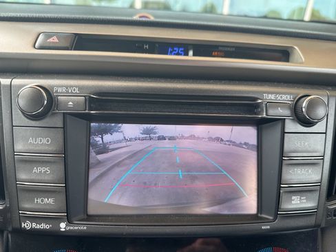 Used 2014 Toyota RAV4 XLE FWD image 28