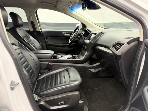Used 2019 Ford Edge SEL w/ Equipment Group 201A AWD/4WD image 20