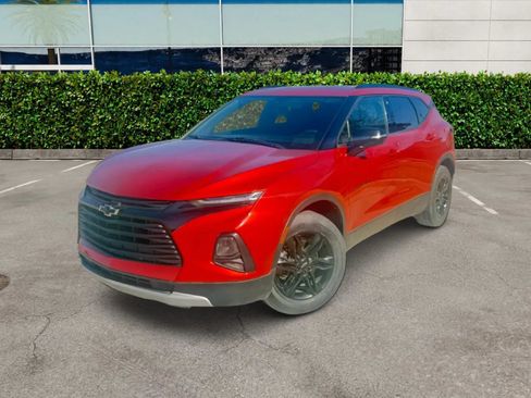 Used 2021 Chevrolet Blazer LT FWD image 1