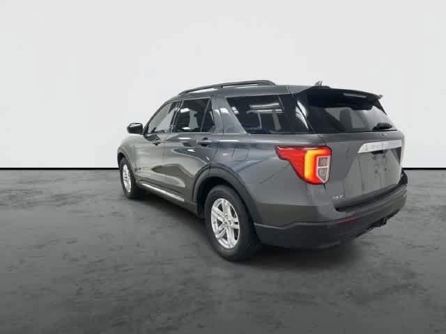 Used 2020 Ford Explorer XLT w/ Class III Trailer Tow Package RWD image 2