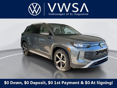 New 2025 Volkswagen Tiguan SE