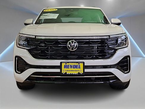 New 2026 Volkswagen Atlas Cross Sport SEL Premium R-Line image 2
