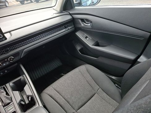 Used 2024 Honda Accord LX image 12