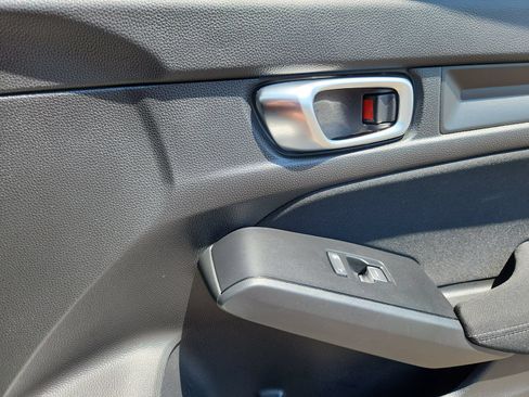 Certified 2025 Honda Civic Sport image 16