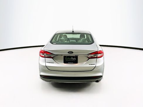 Used 2018 Ford Fusion S image 7