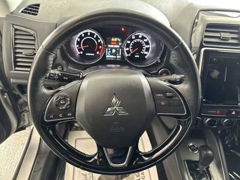 Used 2020 Mitsubishi Outlander Sport SE image 18
