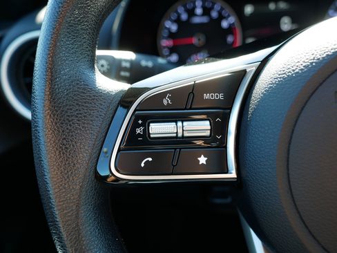 Certified 2024 Kia Forte LXS w/ LXS Technology Package image 30