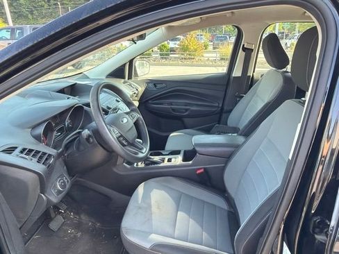 Used 2019 Ford Escape S FWD image 10