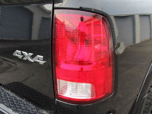 Used 2015 RAM 1500 Outdoorsman w/ Pittsburgh Penguins Edition AWD/4WD image 12
