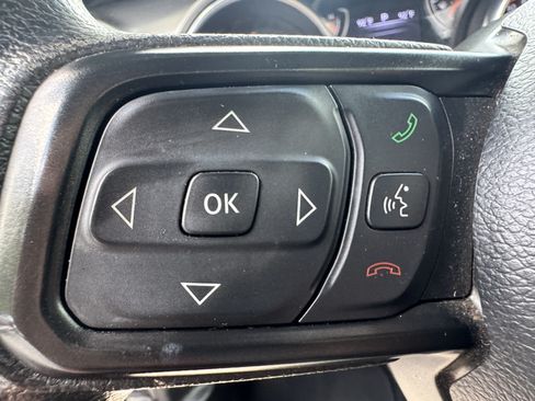 Used 2023 Jeep Wrangler Unlimited Sport AWD/4WD image 30