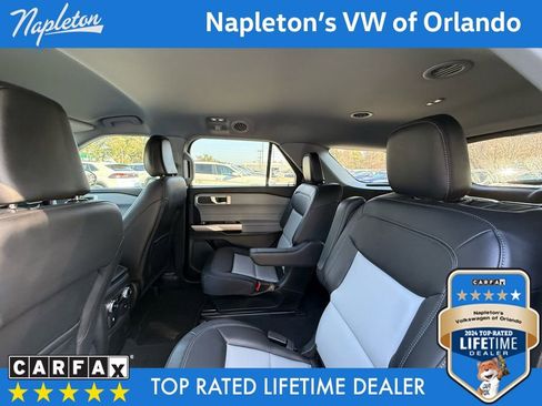 Used 2024 Ford Explorer XLT w/ Equipment Group 202A image 13