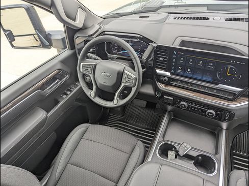 Used 2026 Chevrolet Silverado 2500 LT w/ Trail Boss Package AWD/4WD image 25