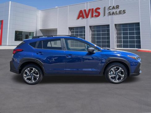 Used 2025 Subaru Crosstrek 2.5i Premium AWD/4WD image 5