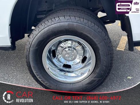 Used 2024 RAM 3500 Big Horn image 11