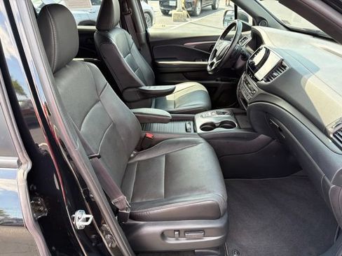 Used 2023 Honda Passport EX-L image 34