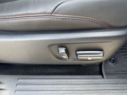 Used 2024 Toyota 4Runner TRD Off-Road Premium image 26