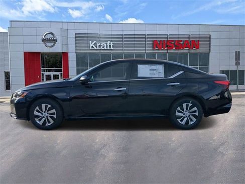 New 2025 Nissan Altima 2.5 S image 6