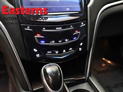 Used 2018 Cadillac XTS Luxury image 20