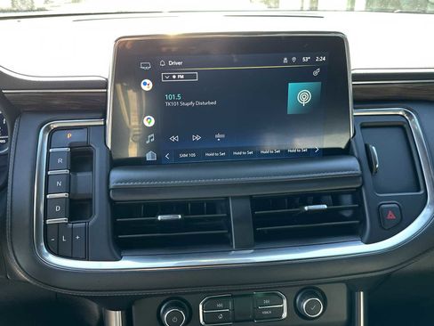 Used 2022 Chevrolet Tahoe Z71 image 16