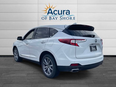 Used 2022 Acura RDX FWD w/ Technology Package image 4