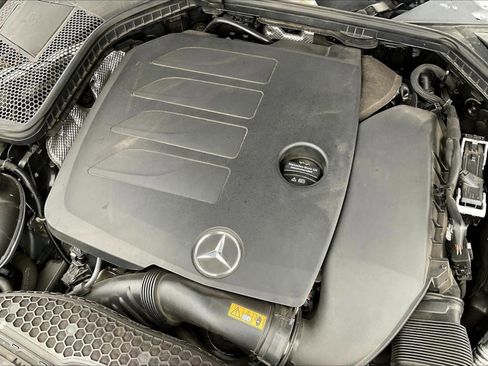 Used 2021 Mercedes-Benz C 300 Sedan w/ Premium Package image 32