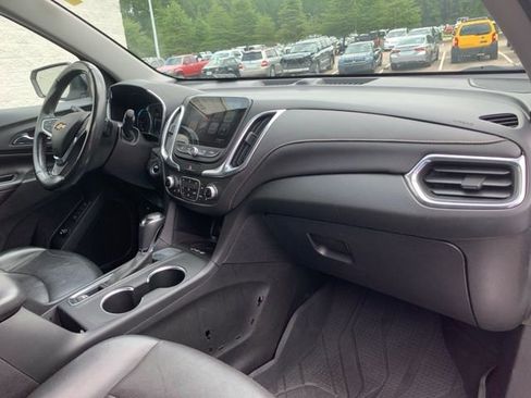 Used 2018 Chevrolet Equinox Premier image 38