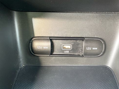 Used 2020 Kia Sportage LX image 14