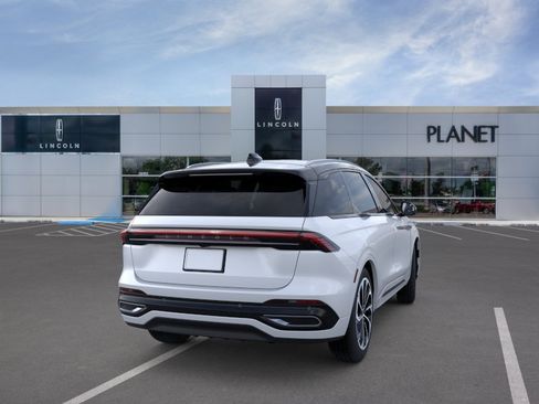 New 2026 Lincoln Nautilus Reserve AWD/4WD image 8