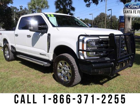 Used 2023 Ford F250 Lariat w/ Chrome Package image 8