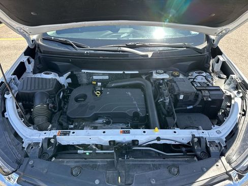 Used 2023 Chevrolet Equinox LT FWD image 32