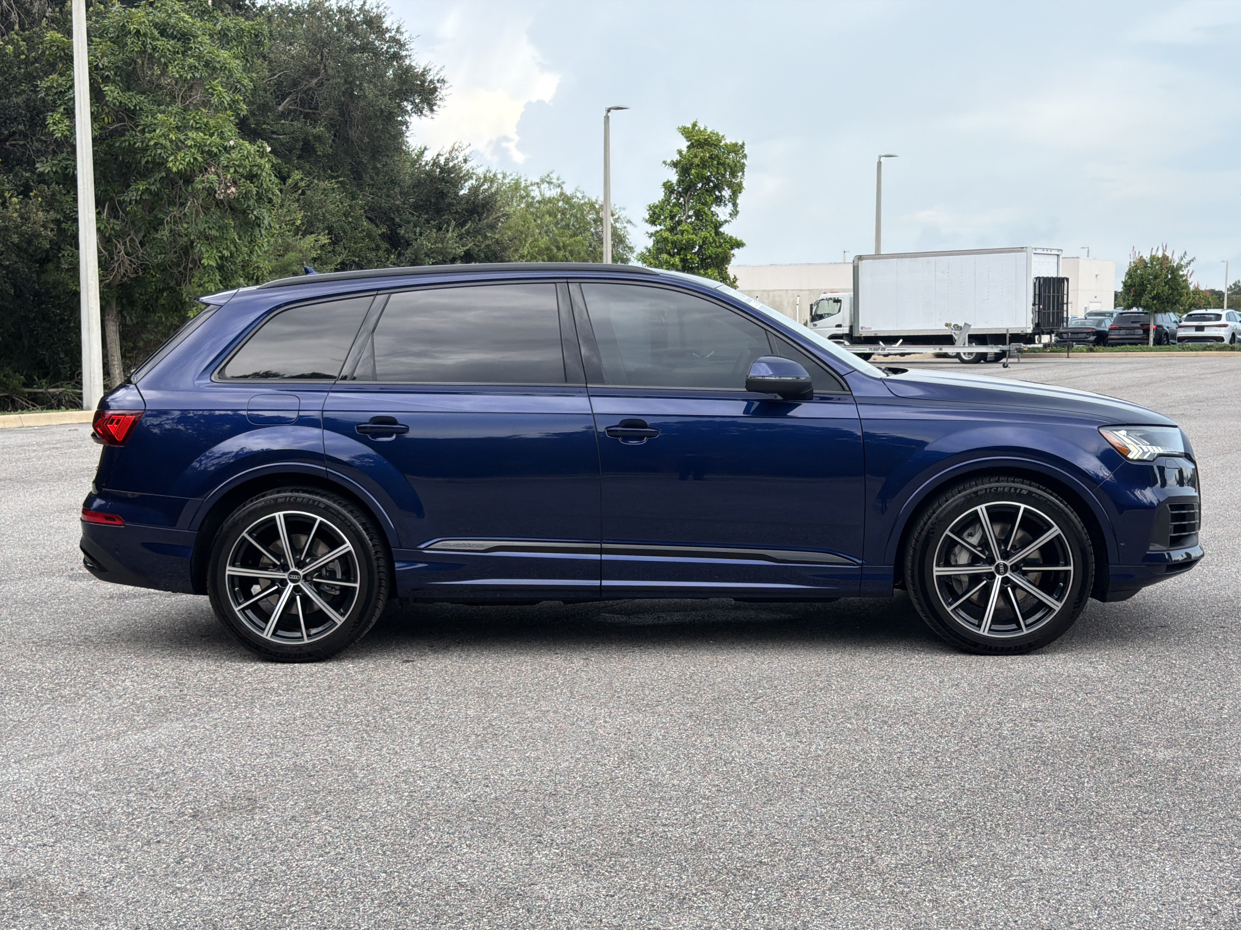 Certified 2023 Audi Q7 3.0T Prestige AWD/4WD image 8
