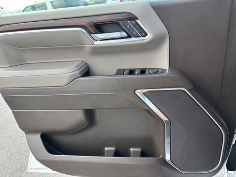 Used 2025 GMC Sierra 1500 SLT image 20