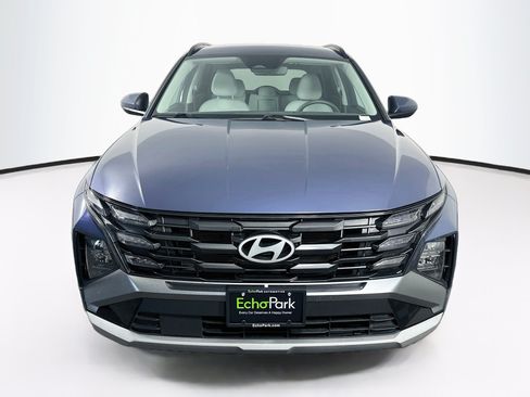 Used 2025 Hyundai Tucson SEL FWD image 2