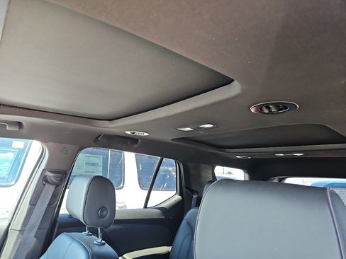 Used 2023 Chevrolet Traverse RS w/ LPO, Floor Liner Package AWD/4WD image 8