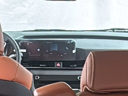 New 2026 Kia Carnival EX FWD image 21