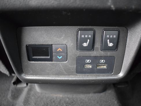 Used 2022 Nissan Rogue Platinum w/ Head-Up Display Package image 14