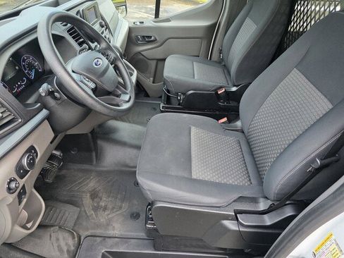 Used 2024 Ford Transit 250 Low Roof w/ Exterior Upgrade Package image 9