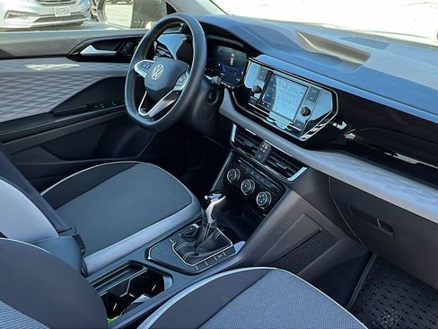 Certified 2024 Volkswagen Taos S FWD image 12