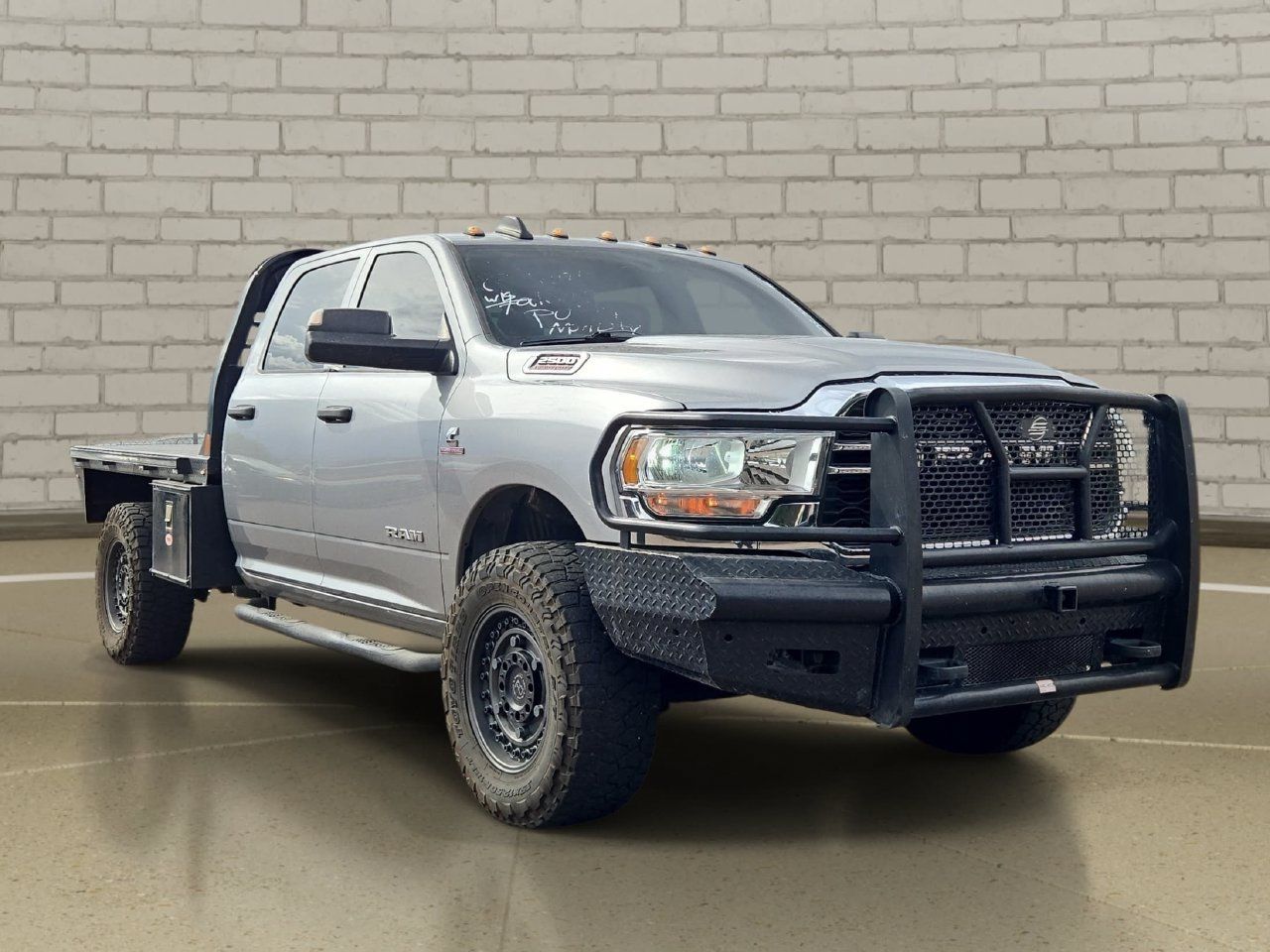 Used 2019 RAM 2500 Tradesman w/ Chrome Appearance Group AWD/4WD image 3