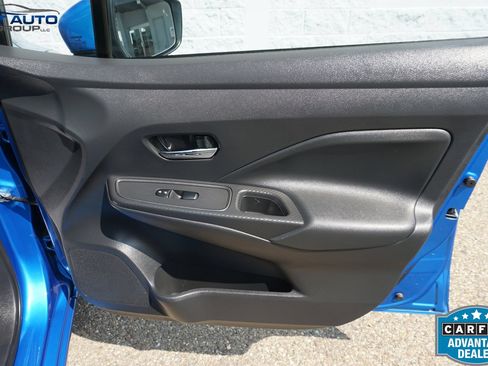Used 2024 Nissan Versa SV FWD image 22