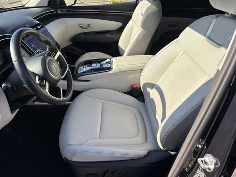 Used 2022 Hyundai Tucson Limited image 9