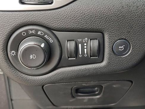 Certified 2021 Jeep Cherokee Limited w/ Elite Package AWD/4WD image 26