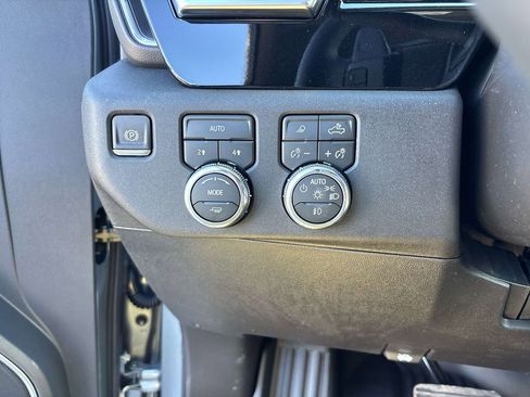 New 2026 GMC Sierra 1500 Elevation w/ Preferred Package image 9