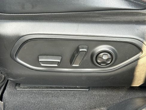 Used 2022 Jeep Grand Cherokee Trailhawk AWD/4WD image 17