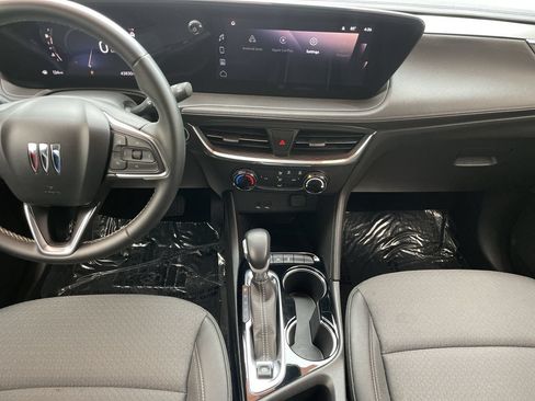 Used 2024 Buick Encore GX Preferred FWD image 14