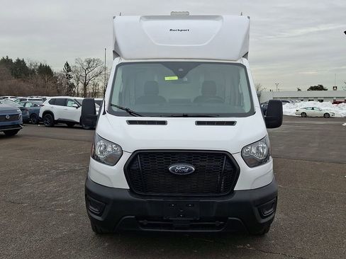 Used 2024 Ford Transit 350 image 2