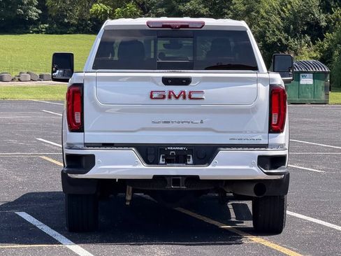Used 2020 GMC Sierra 2500 Denali w/ Denali Ultimate Package AWD/4WD image 5