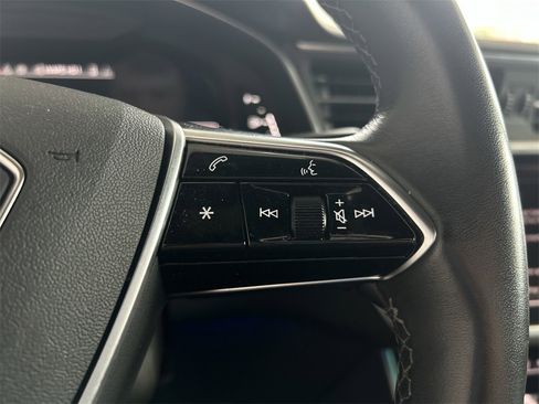 Used 2024 Audi A6 Premium Plus image 19